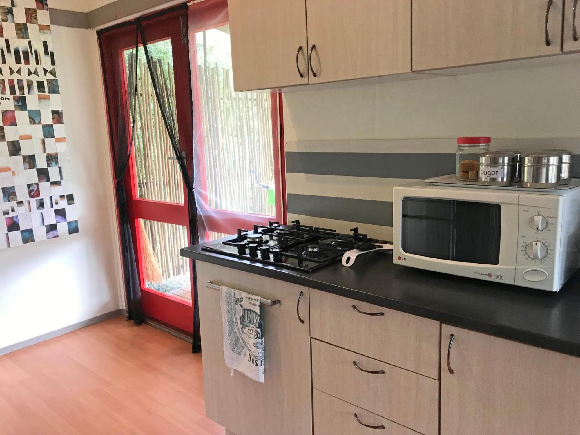 Loeriewood Garden Apartment, Hunters Home นิสนา ภายนอก รูปภาพ